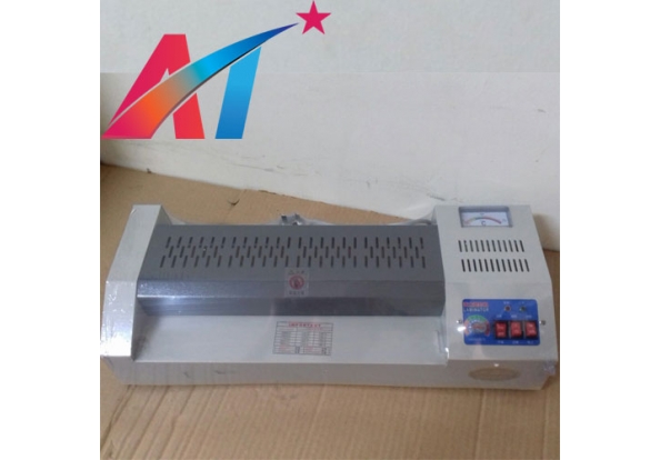 Máy ép plastic yt320 A3