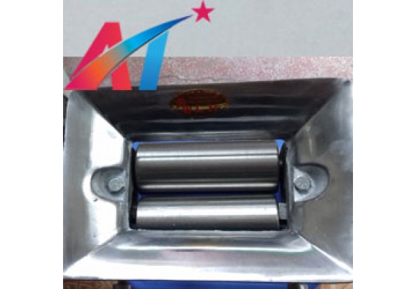 Máy cán khô mực nướng loại nhỏ