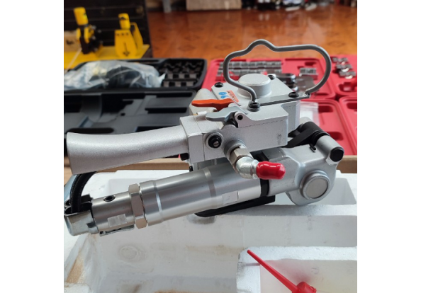 Máy xiết dây đai nhựa dùng khí nén XQD-19