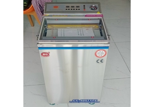 Máy hút chân không chè LD-600